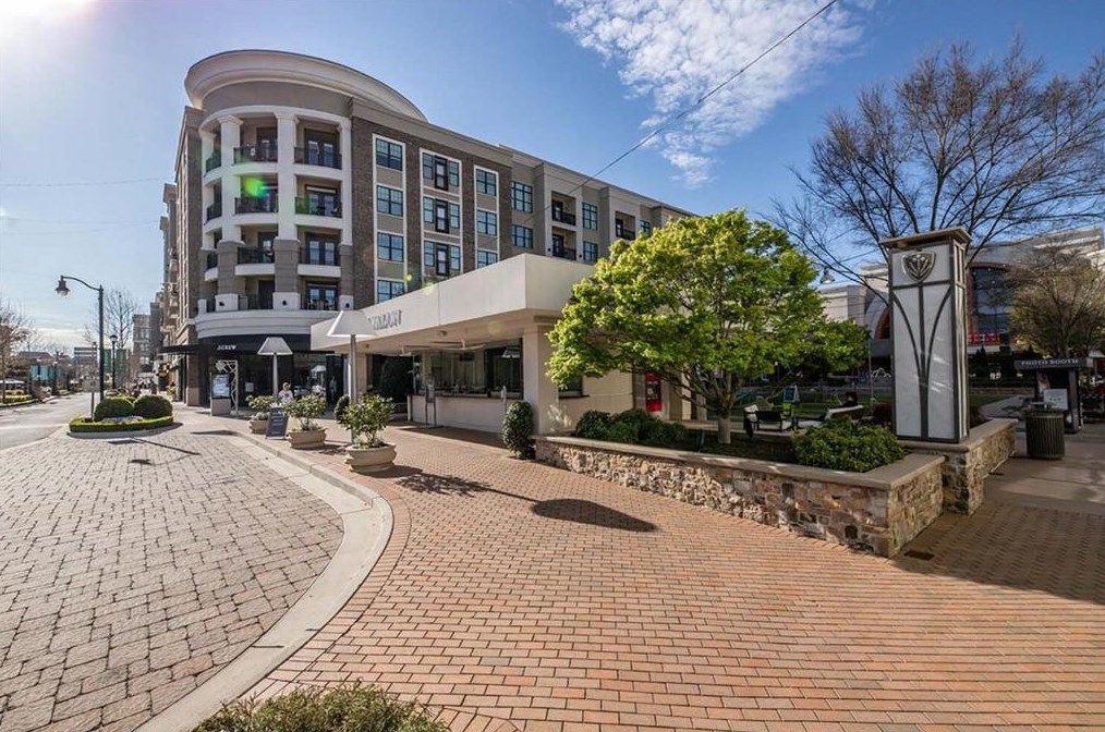 712 Nottaway Ln, Alpharetta GA 30009-2287 exterior