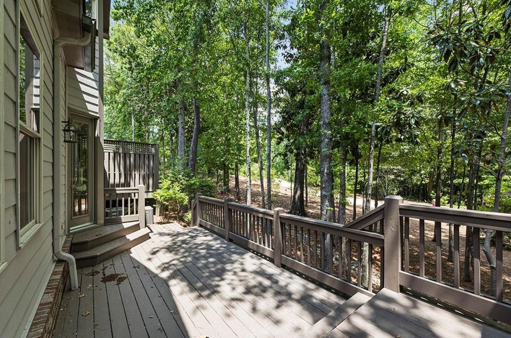 712 Nottaway Ln, Alpharetta GA 30009-2287 exterior