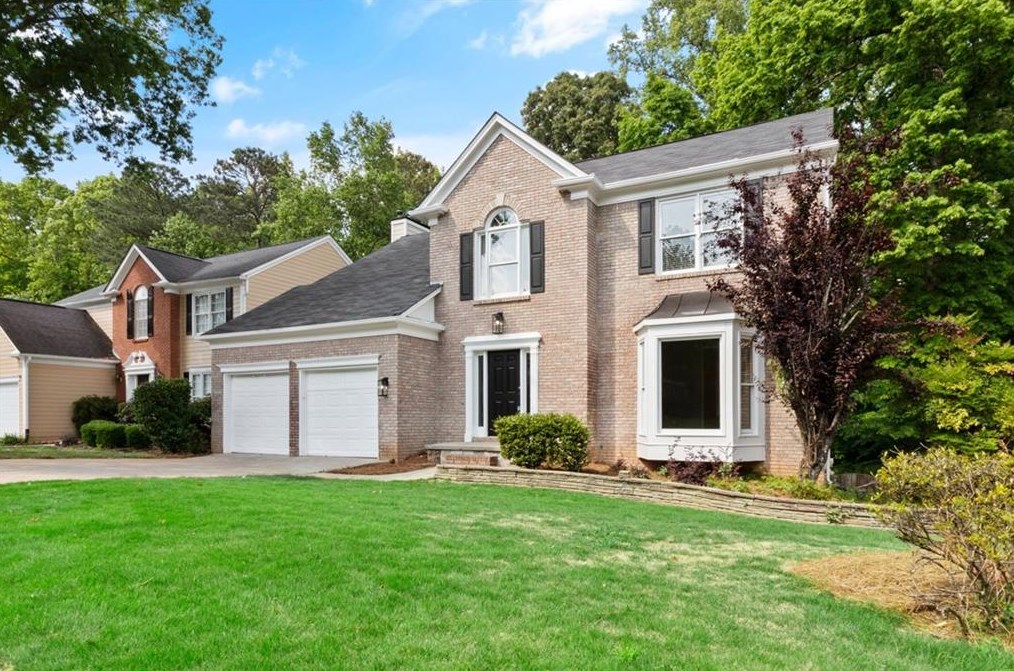 11115 Glenbarr Dr, Duluth GA 30097-7898 exterior