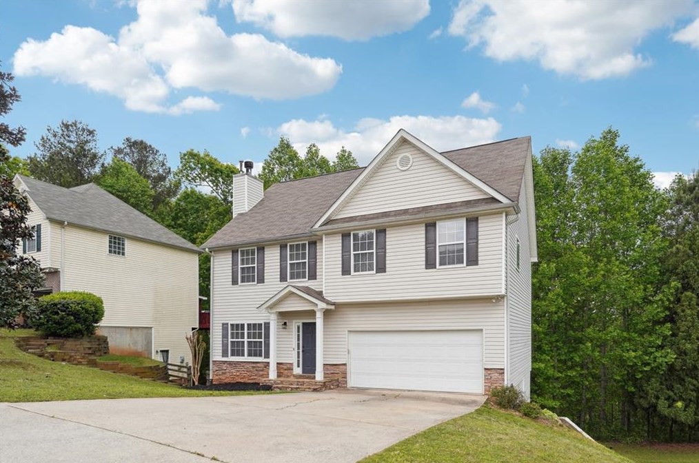 425 Hearthstone Way, Holly Springs, GA 30189-5270