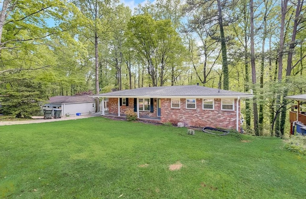 2493 Woodacres Rd, Atlanta GA  30345-1640 exterior
