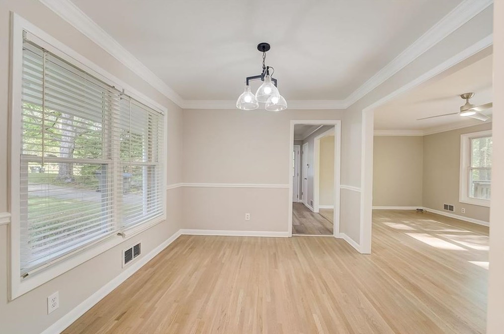 2493 Woodacres Rd, Atlanta GA  30345-1643 exterior