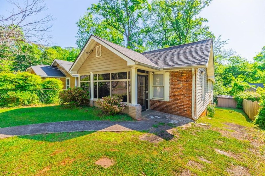 896 Marion Ave, Atlanta, GA 30312-3656