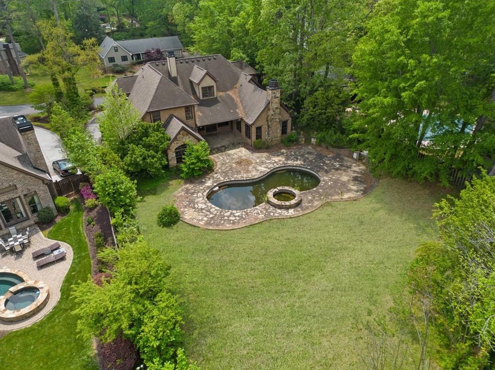 3709 Creekstone Way, Marietta, GA 30068-2571