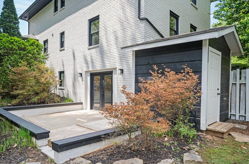 3811 White Hvn Dr, Smyrna GA 30082-3635 exterior