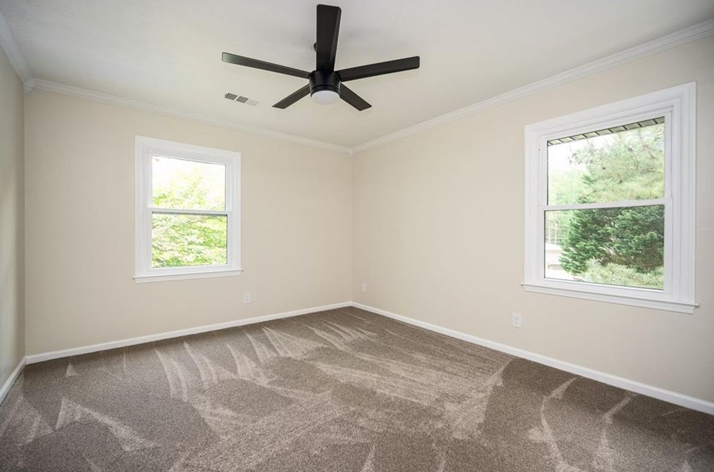 3811 White Hvn Dr, Smyrna GA 30082-3635 exterior