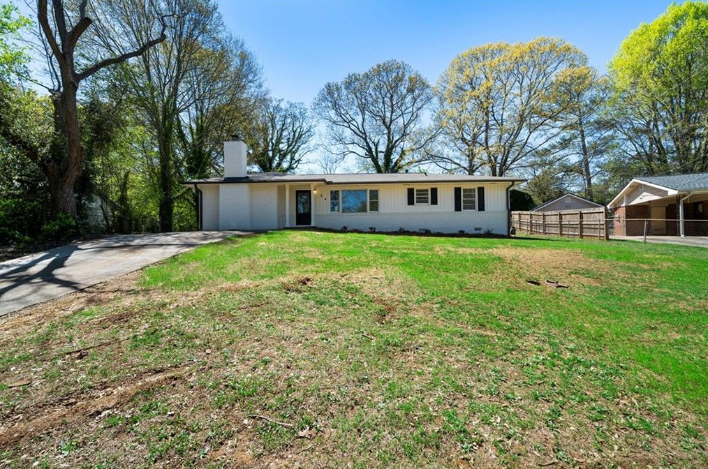 24 Vanguard Cir, Marietta, GA 30060-6670