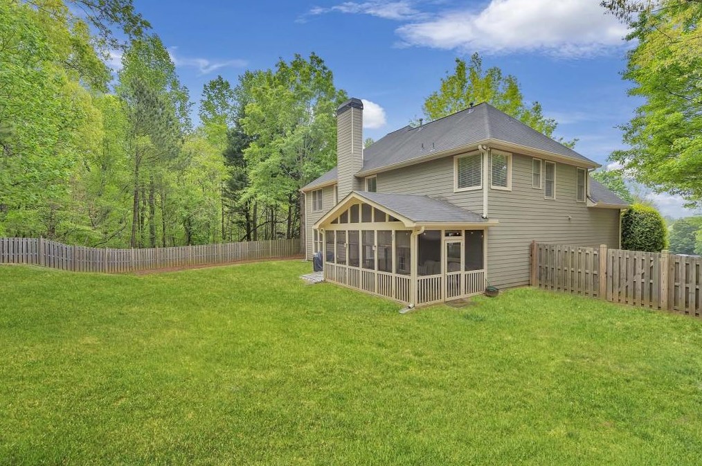 6499 Mobilis Ct, Buford, GA 30518