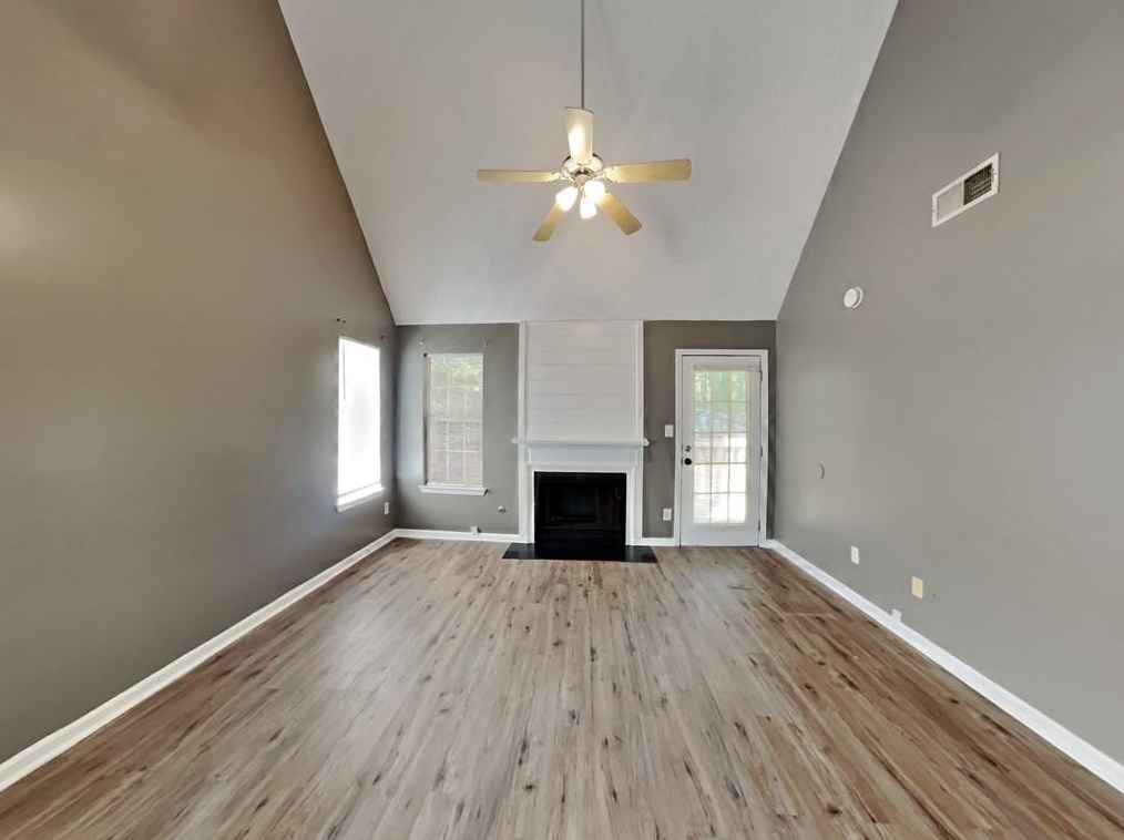 107 Bridge View Dr, Marietta, GA 30066