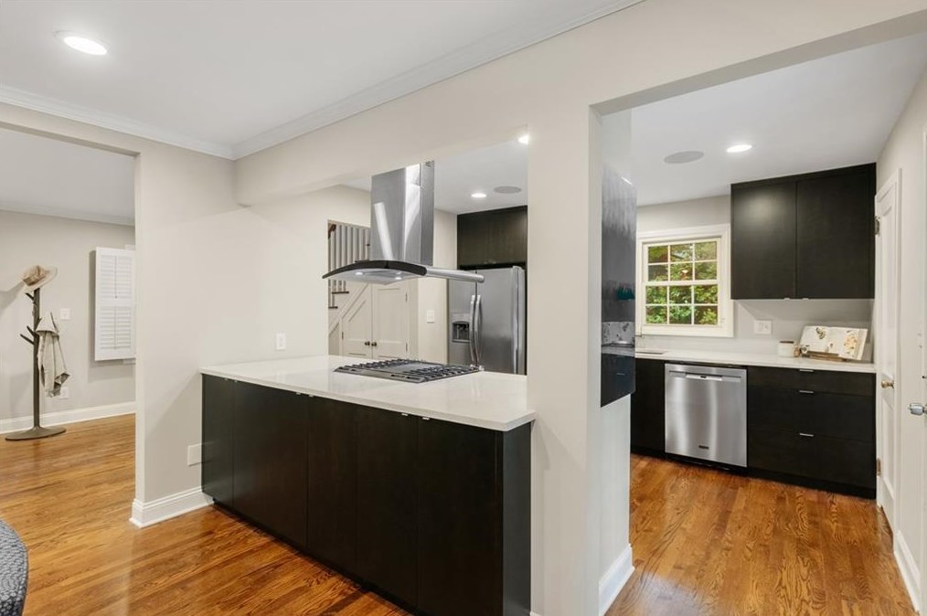 1716 Bridgeport Dr, Atlanta GA  30329-2532 exterior