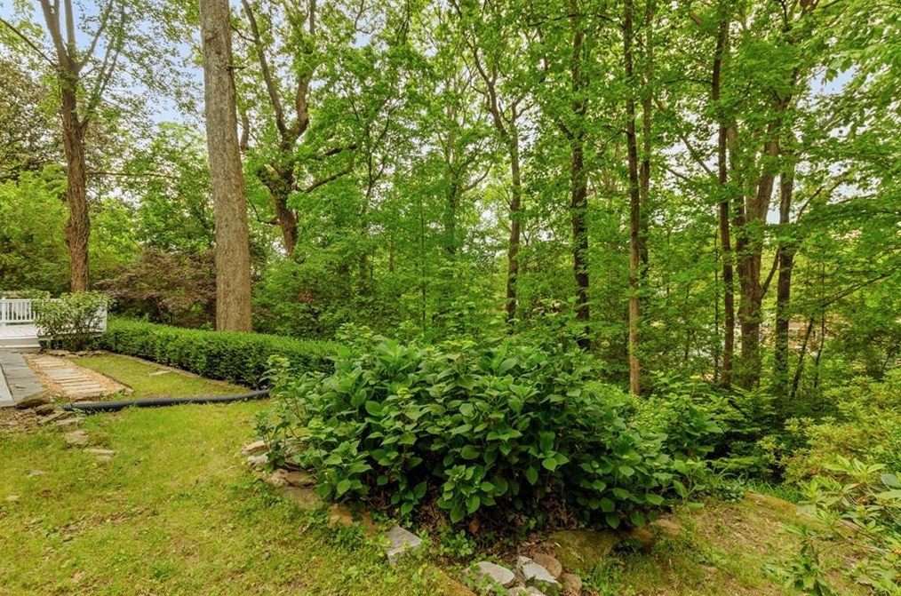1716 Bridgeport Dr, Atlanta GA  30329-2532 exterior