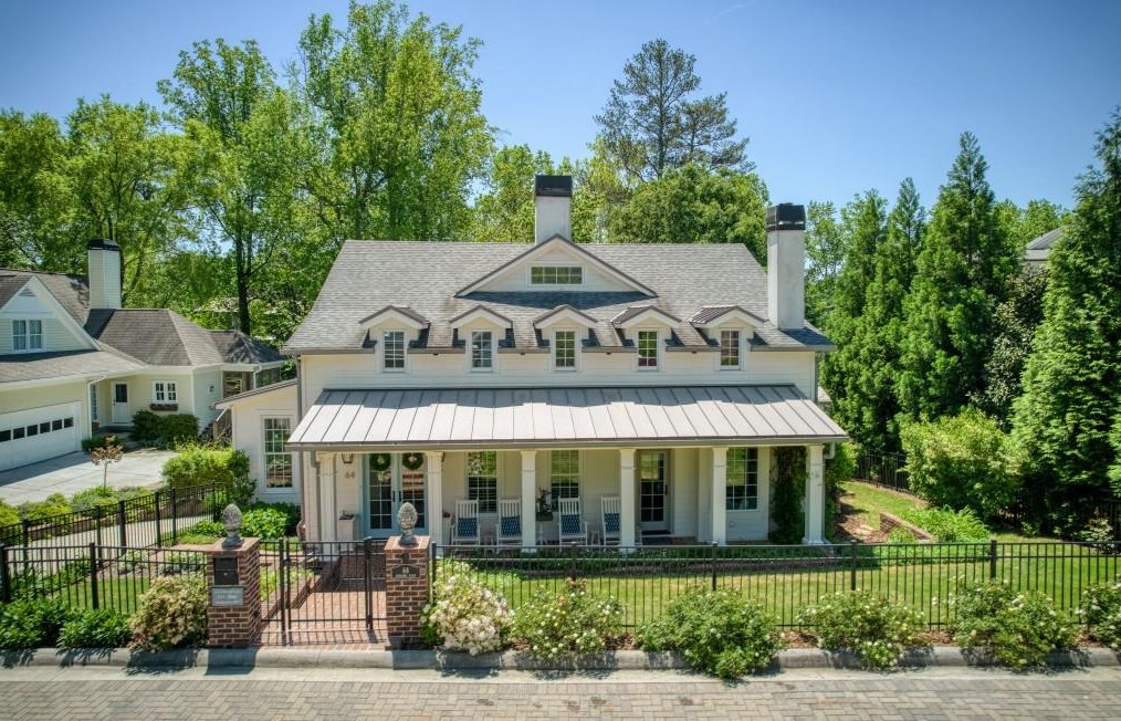 64 Goulding Pl, Roswell, GA 30075-3532