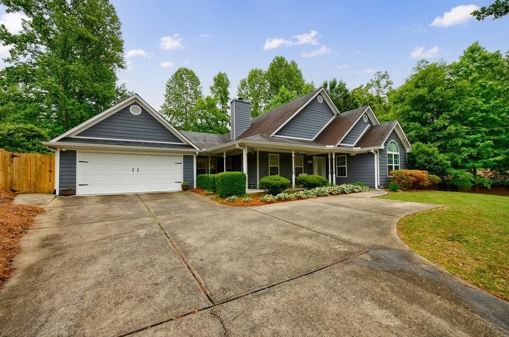 5716 Pinedale Cir, Buford, GA 30518