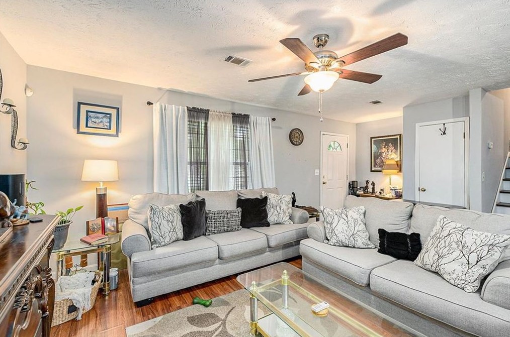 3231 Nogales Pl, Rex GA 30273-1014 exterior