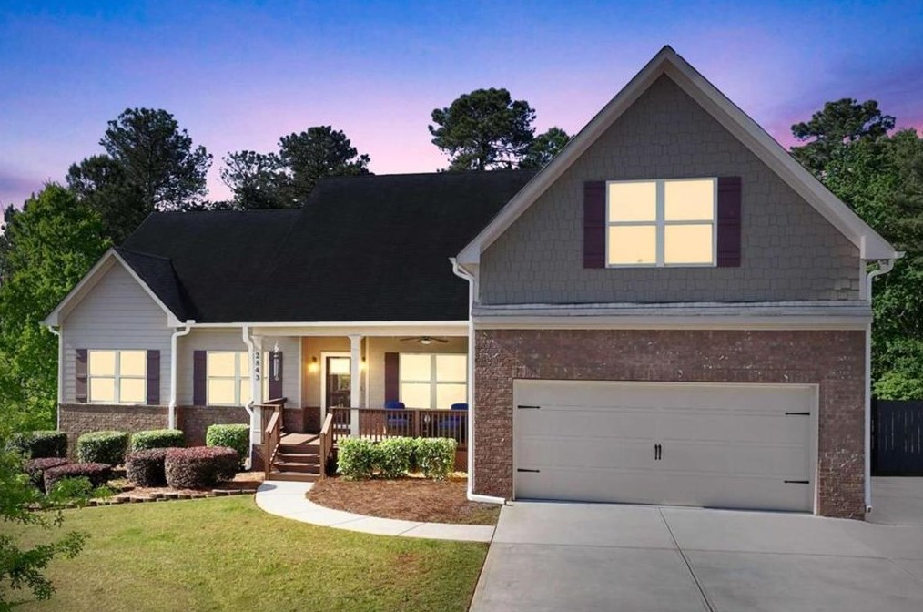 2843 Shadowstone Way, Winder, GA 30680