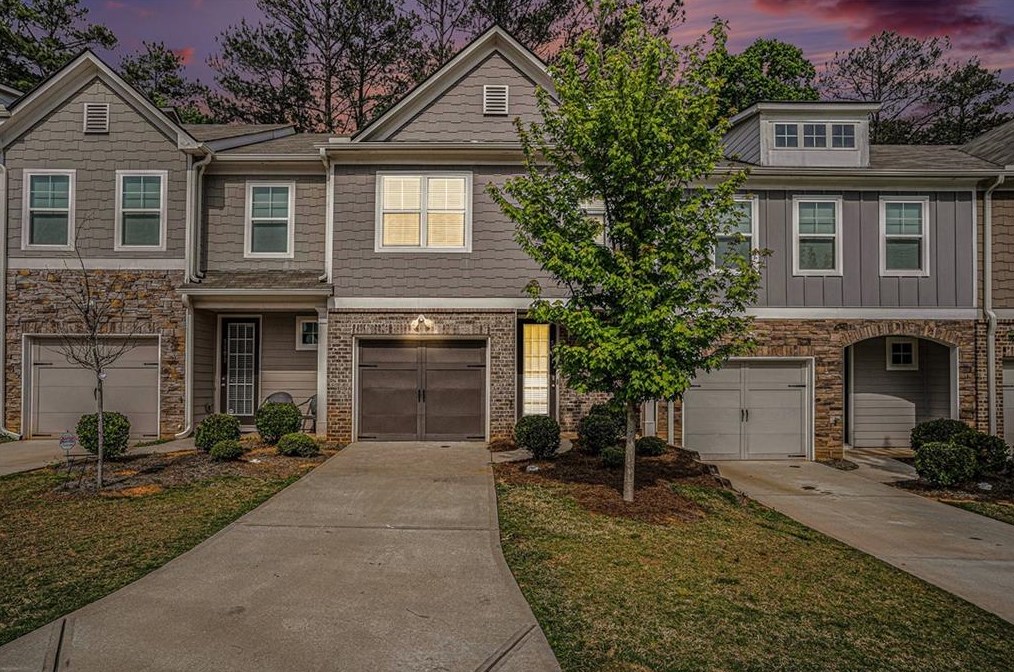 5191 Madeline Pl, Stone Mountain, GA 30083