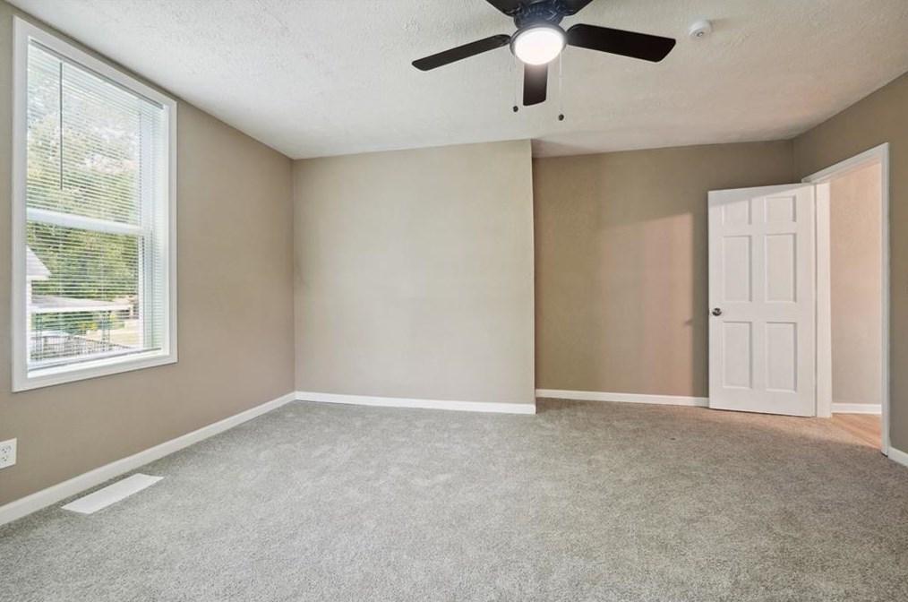 1589 Broad St, Conyers GA  30012-3706 exterior