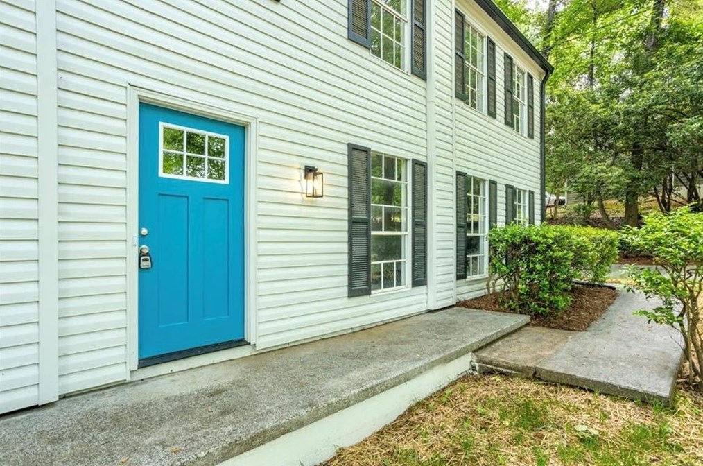 481 Halwick Way, Stone Mountain, GA 30083