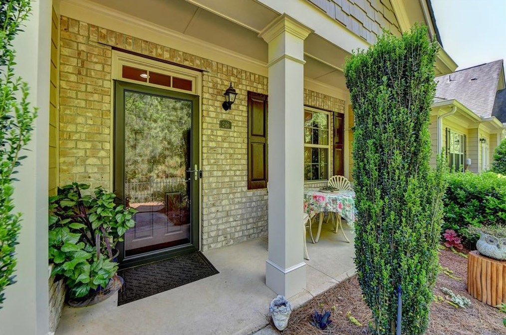 246 Orchards Cir, Holly Springs, GA 30188-6591