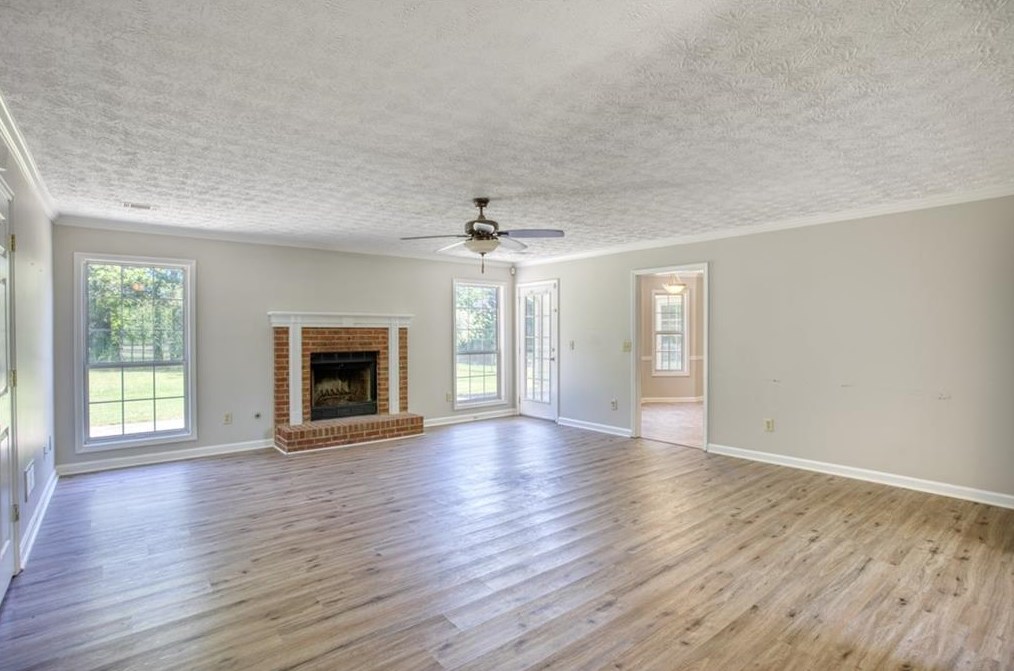 2800 Cove Crossing Dr, Lawrenceville, GA 30045-8618