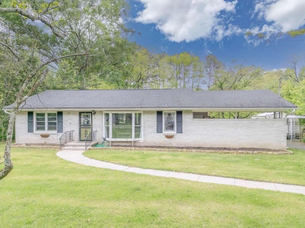 137 Vance Ave, Cedartown, GA 30125-2256