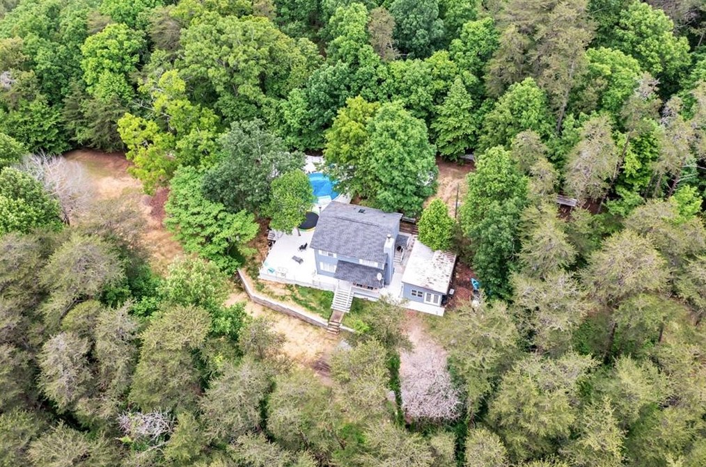 558 Mulberry Cir, Big Canoe, GA 30143-9208