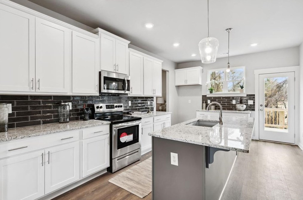 4284 Links Blvd, Jefferson GA  30549-8824 exterior