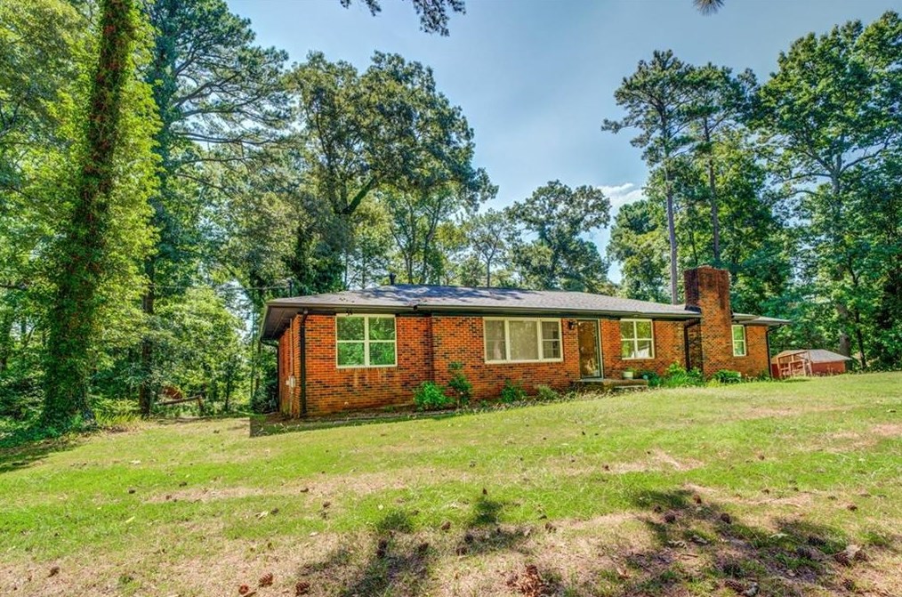 1288 Elva Dr, Atlanta, GA 30331-7324
