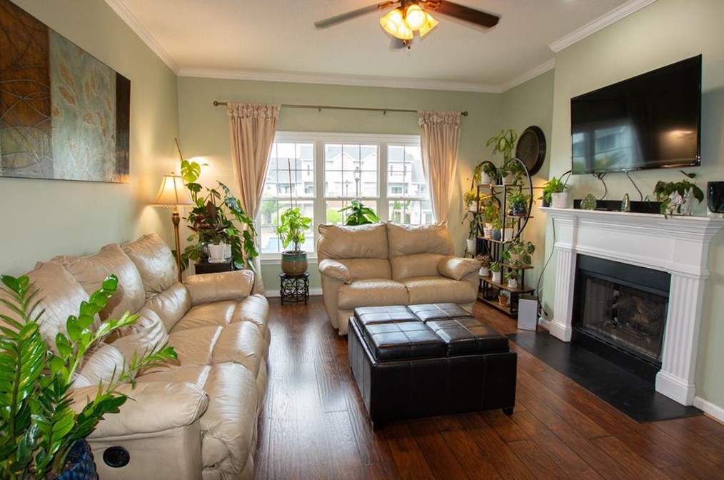 105 Vinings Frst Cir, Smyrna GA 30080-3918 exterior