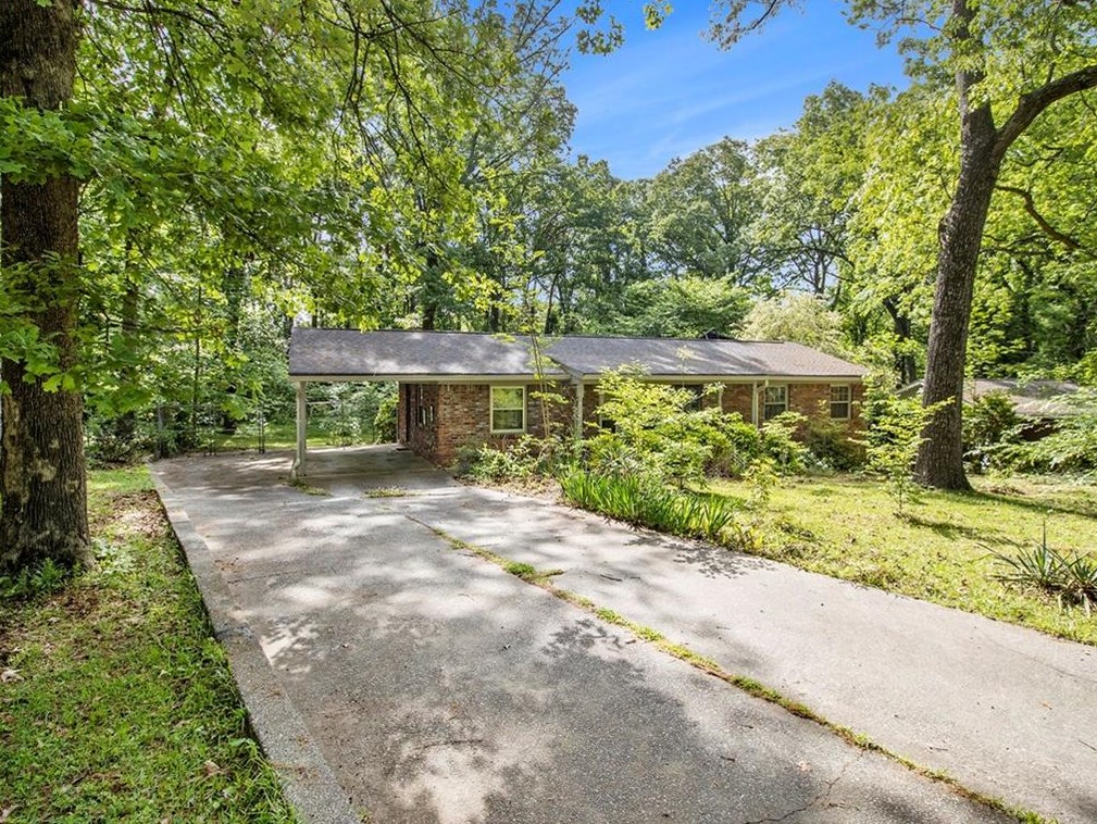 451 Mt Vista Rd, Stone Mountain, GA 30087