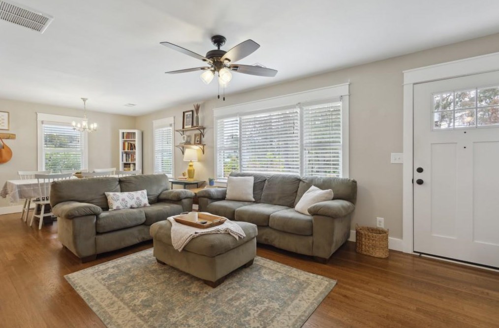 2726 Eastfield Rd, Smyrna, GA 30080