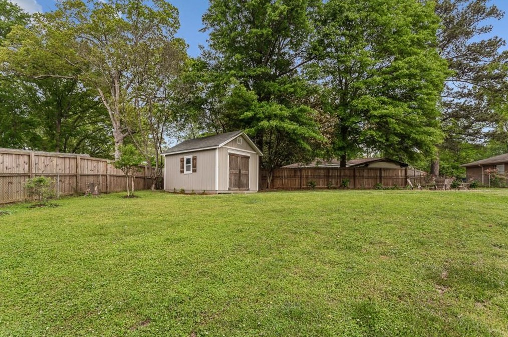 2726 Eastfield Rd, Smyrna GA  30080-3402 exterior