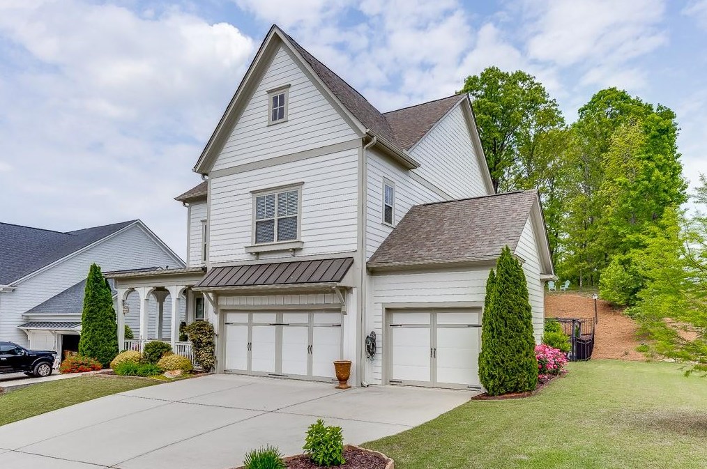 6282 Cedar Springs Ln, Hoschton, GA 30548-4111