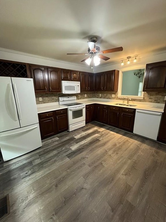 2005 Falcon Glen Ct, Alpharetta, GA 30022-1681