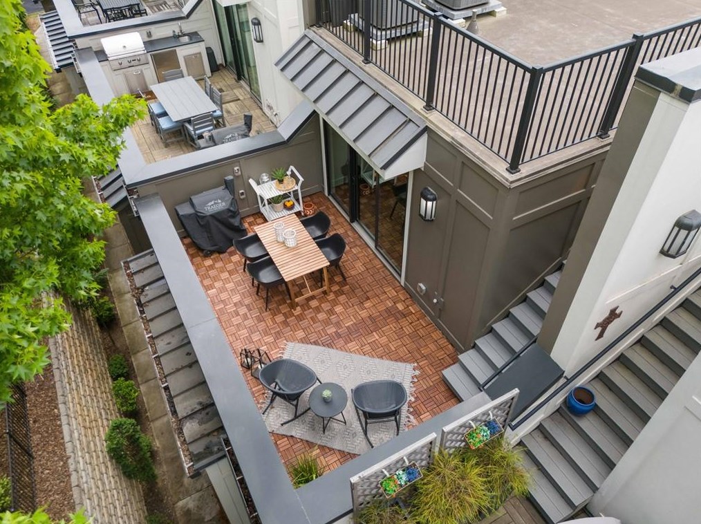 77 Krog St, Atlanta, GA 30307-2475