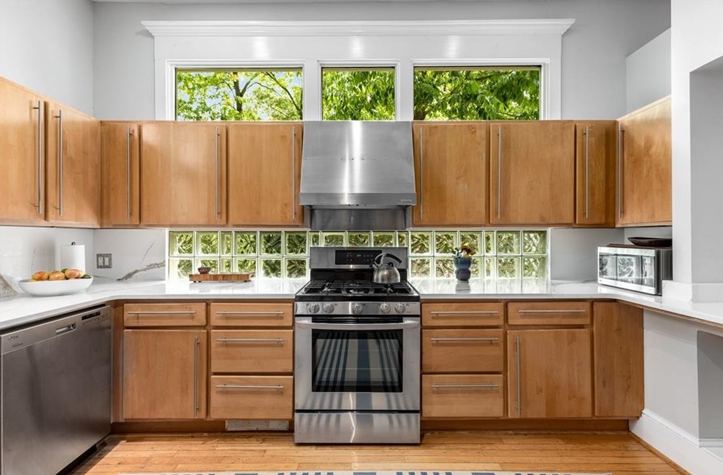 648 Woodland Ave, Atlanta GA  30316-1812 exterior