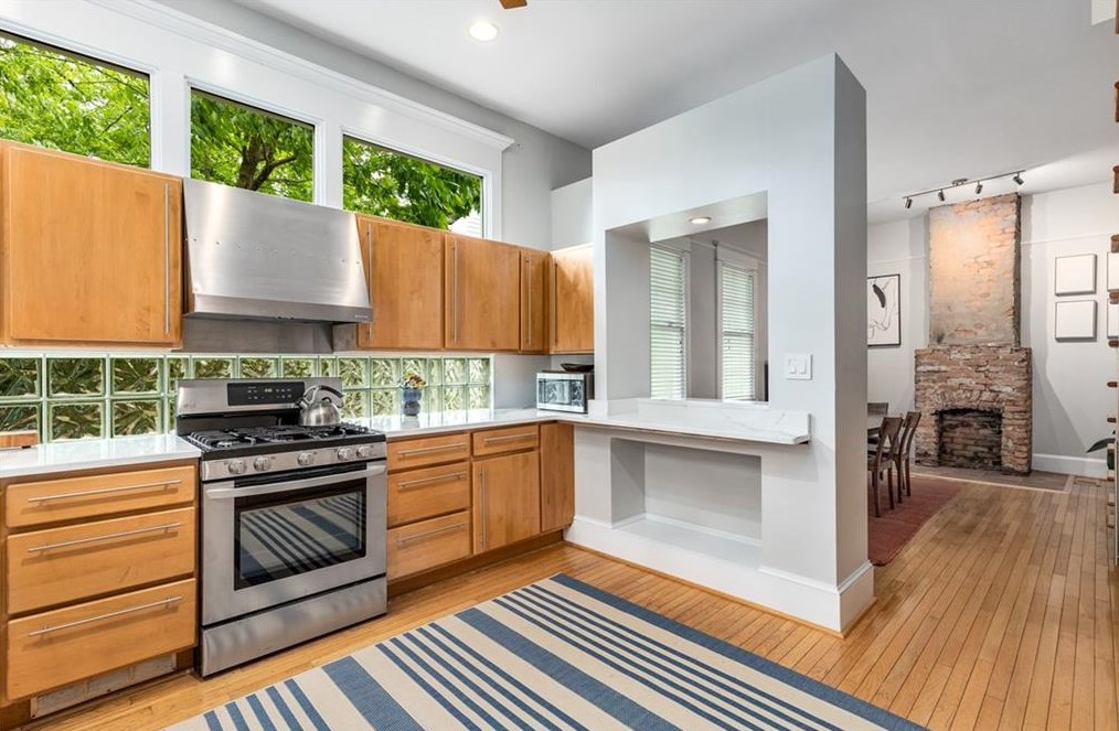 648 Woodland Ave, Atlanta GA  30316-1812 exterior