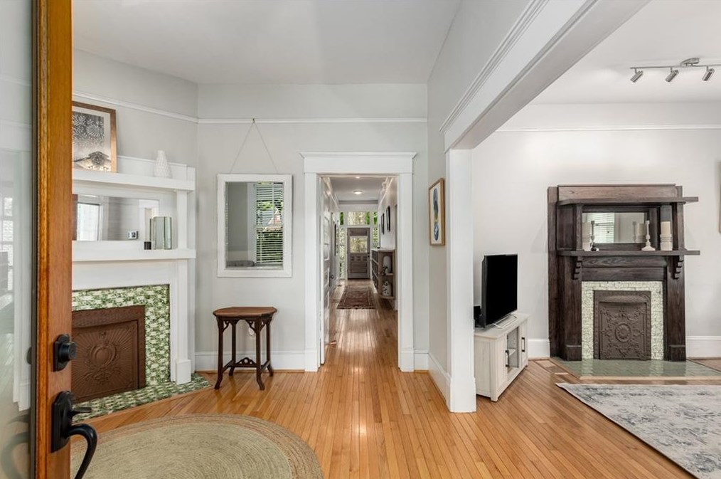 648 Woodland Ave, Atlanta GA  30316-1812 exterior