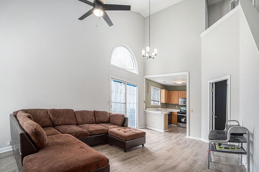 2815 Barnwood Xing, Duluth GA  30097-2178 exterior