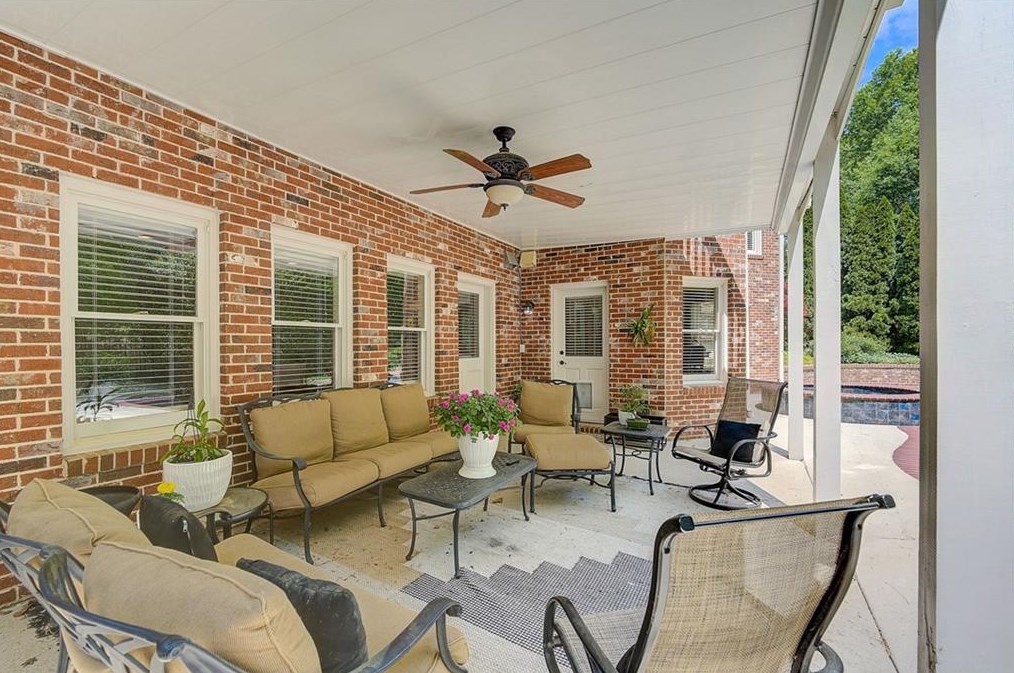 430 Majestic Cv, Alpharetta GA  30004-4567 exterior