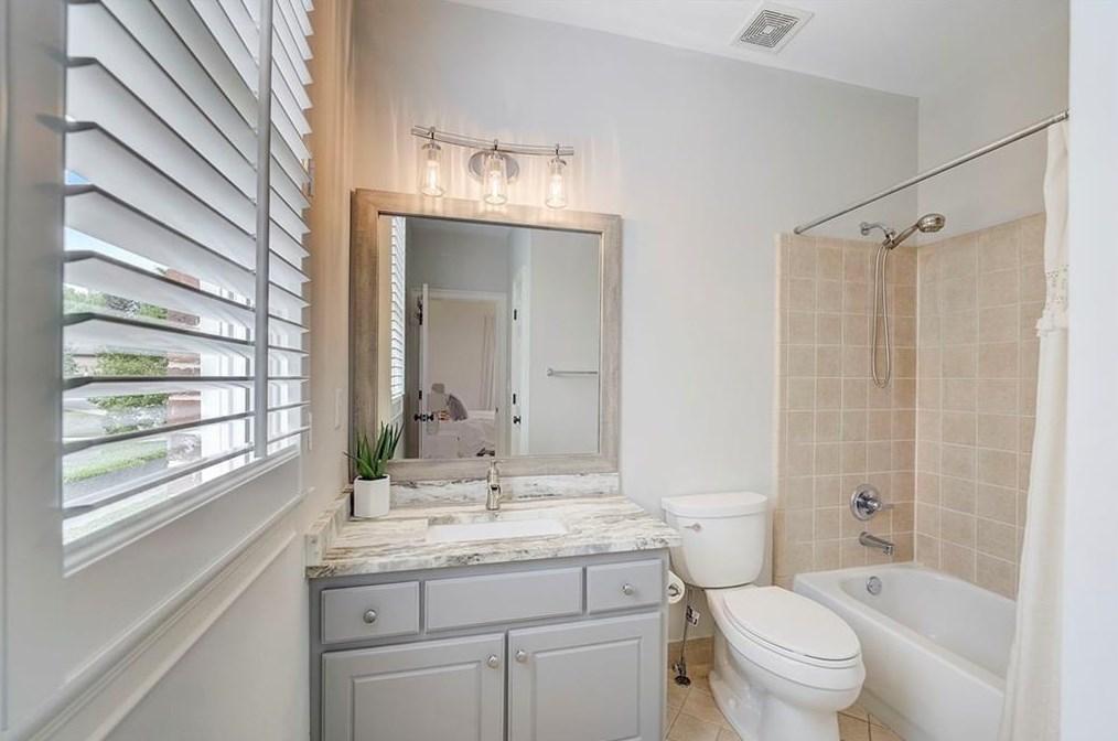 430 Majestic Cv, Alpharetta GA  30004-4567 exterior