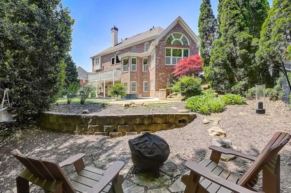 430 Majestic Cv, Alpharetta GA  30004-4567 exterior