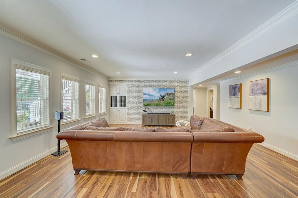 430 Majestic Cv, Alpharetta GA  30004-4567 exterior