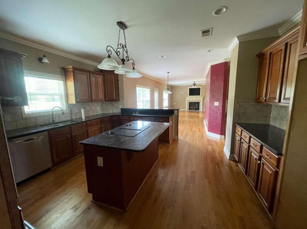 312 Pine Needle Ct, Stockbridge GA 30281-1595 exterior