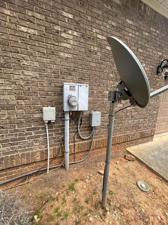 312 Pine Needle Ct, Stockbridge GA 30281-1595 exterior