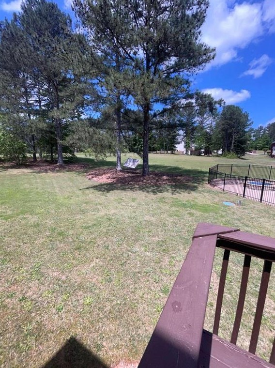 312 Pine Needle Ct, Stockbridge GA 30281-1595 exterior