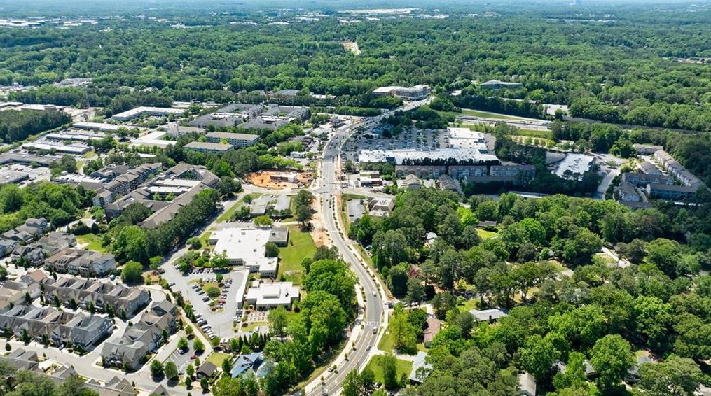 4804 Chamblee Dunwoody Rd, Atlanta GA  30338-5606 exterior