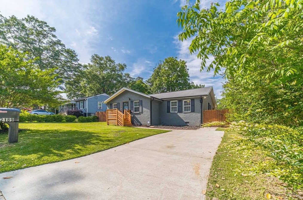 2189 Gordon Cir, Smyrna, GA 30080-2477