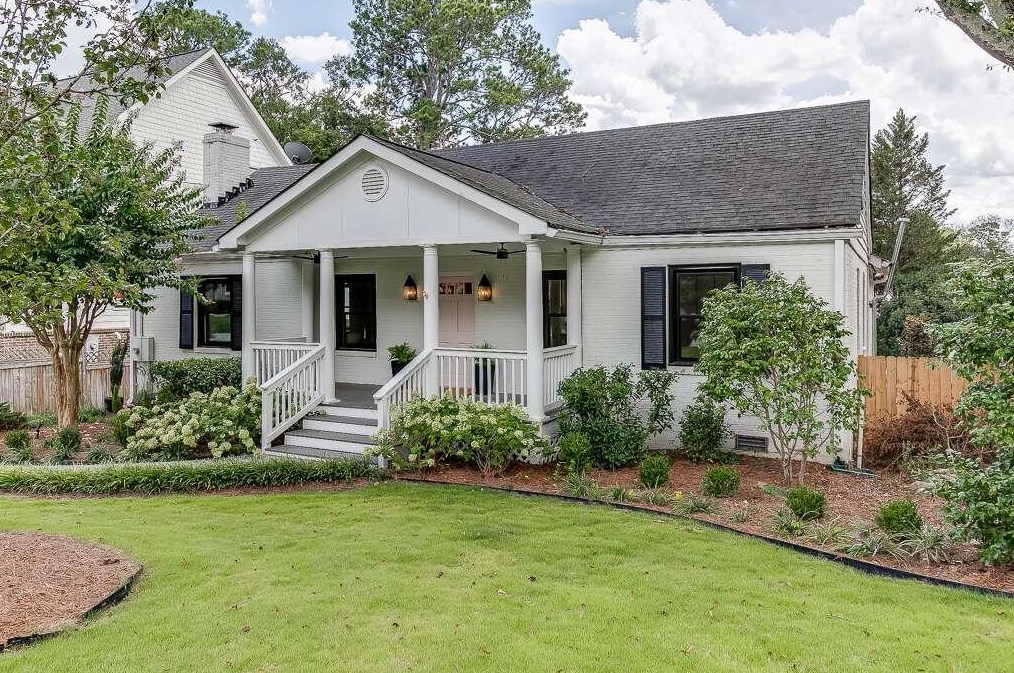 239 Midvale Dr, Atlanta GA  30342-3326 exterior