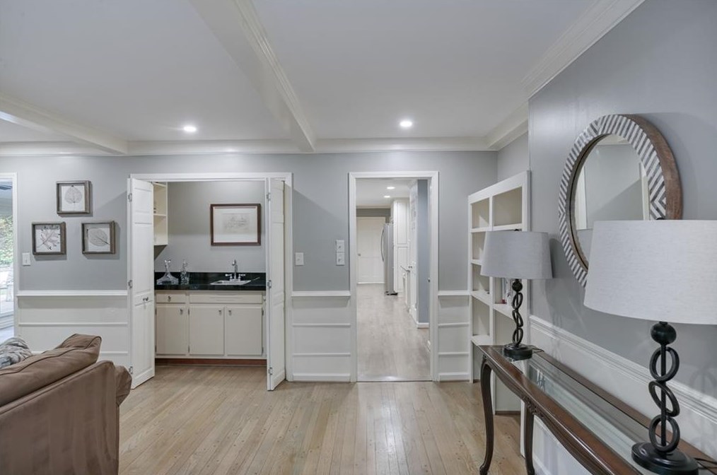 505 Hbr Dr, Atlanta GA  30328-2736 exterior